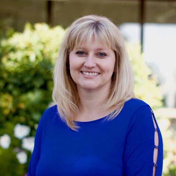 Meet your Posher, Celena - Picture 1 of 1